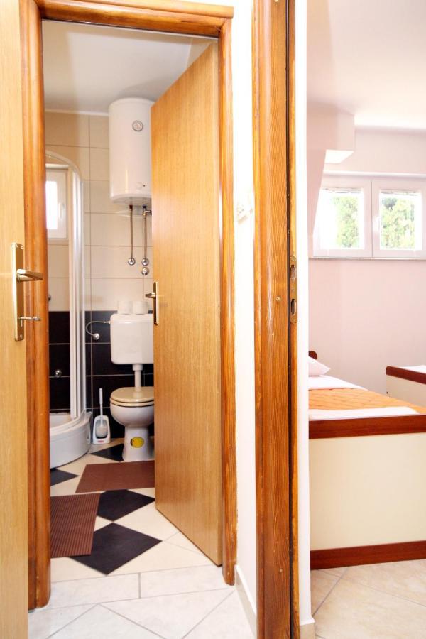Apartments With A Parking Space Seline, Paklenica - 6603 Стариград-Пакленица Екстериор снимка