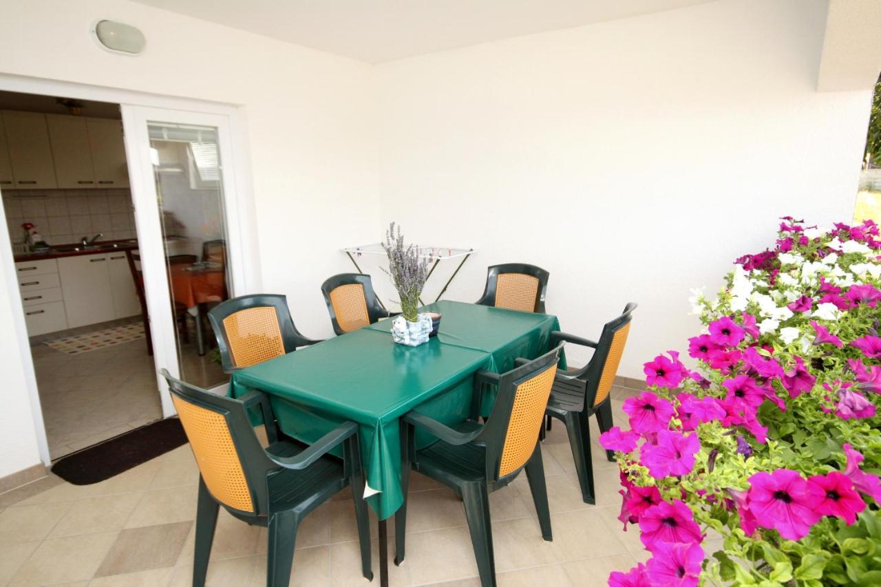 Apartments With A Parking Space Seline, Paklenica - 6603 Стариград-Пакленица Екстериор снимка
