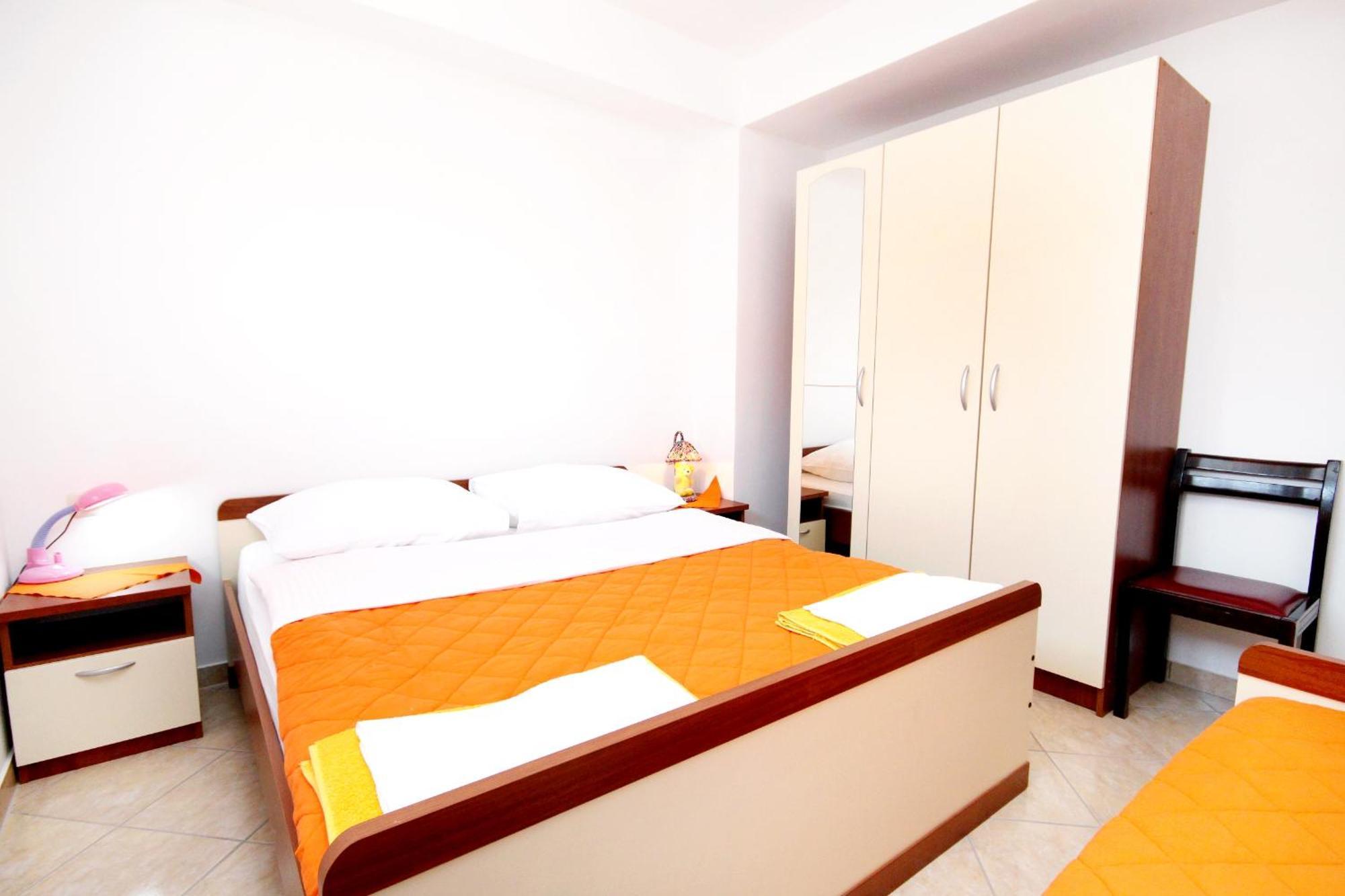 Apartments With A Parking Space Seline, Paklenica - 6603 Стариград-Пакленица Стая снимка